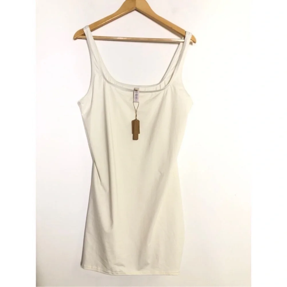 SKIMS (B10) Signature Swim Tank Dress Marble White NWT Size M